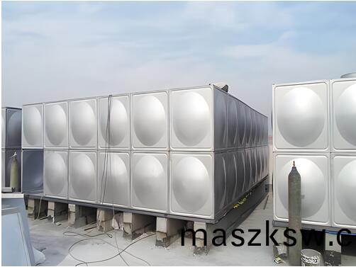 河(he)南(nan)不(bu)鏽(xiu)鋼水箱(xiang) 河南(nan)不鏽鋼水(shui)箱