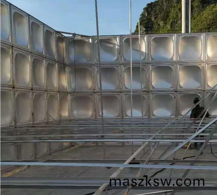 生活(huo)水(shui)箱(xiang)怎樣清洗(xi)消(xiao)毒？